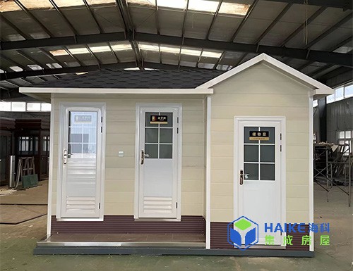 金屬雕花板衛生間